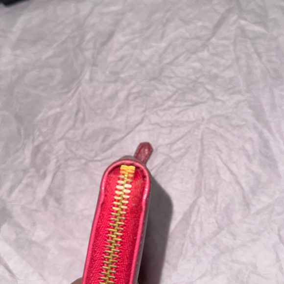 Prada Wallet - Picture 7 of 10